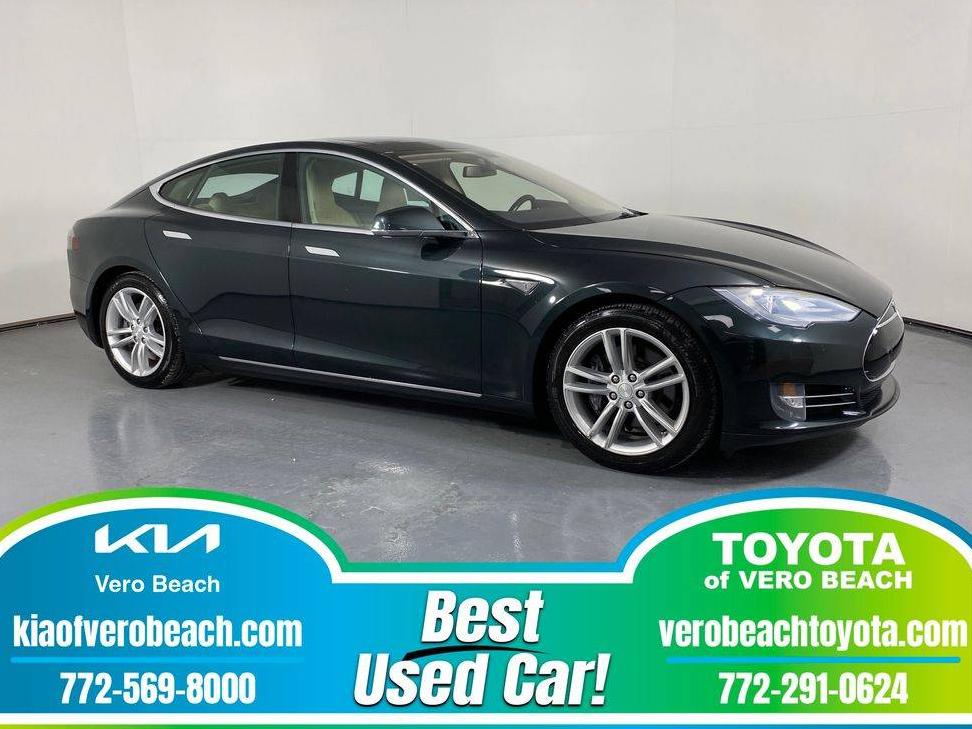 TESLA MODEL S 2013 5YJSA1CN4DFP25966 image